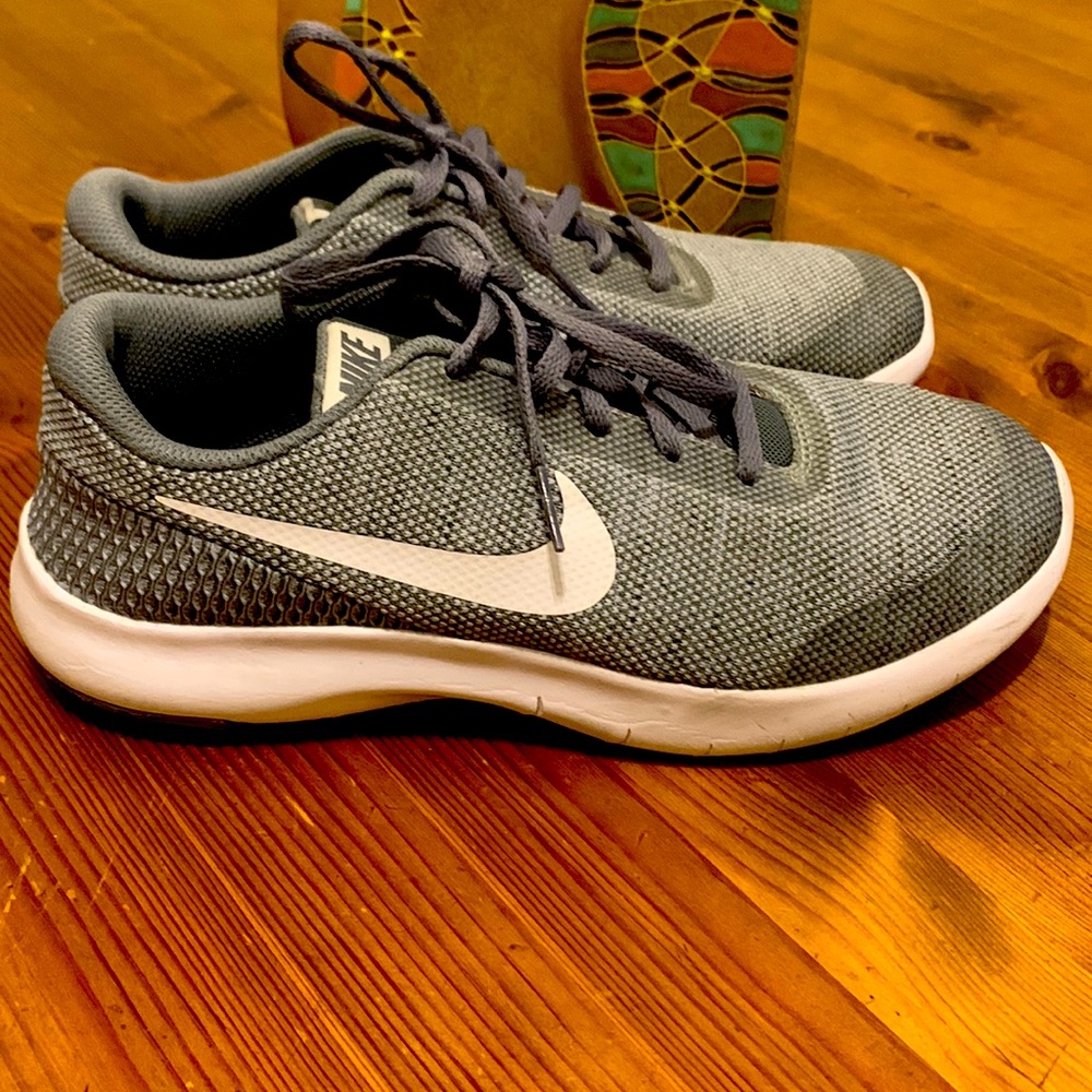 Nike Flex Experience RN 7 Youth 6Y